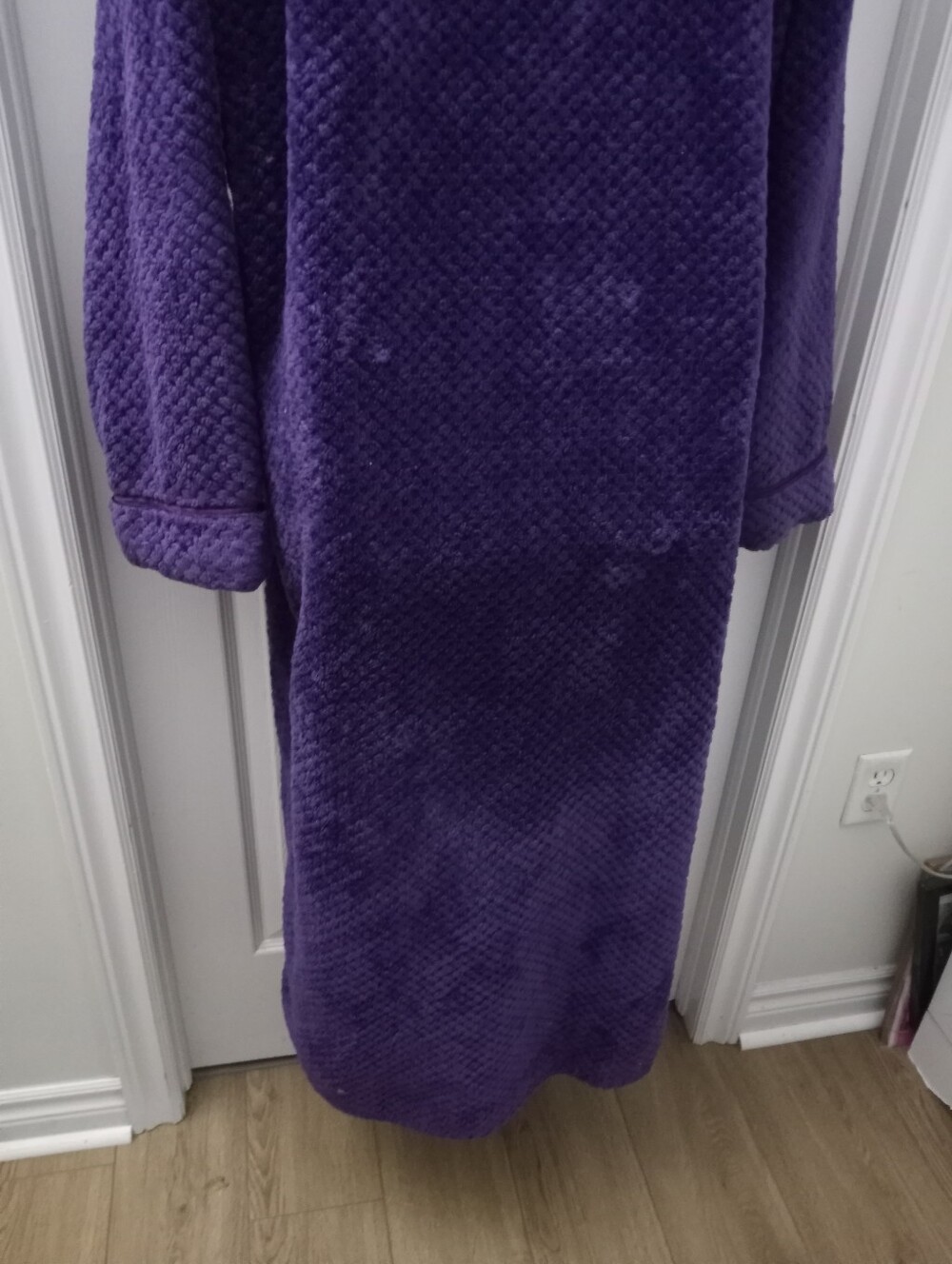 Vintage Heavy Robe - Picture 4 of 5